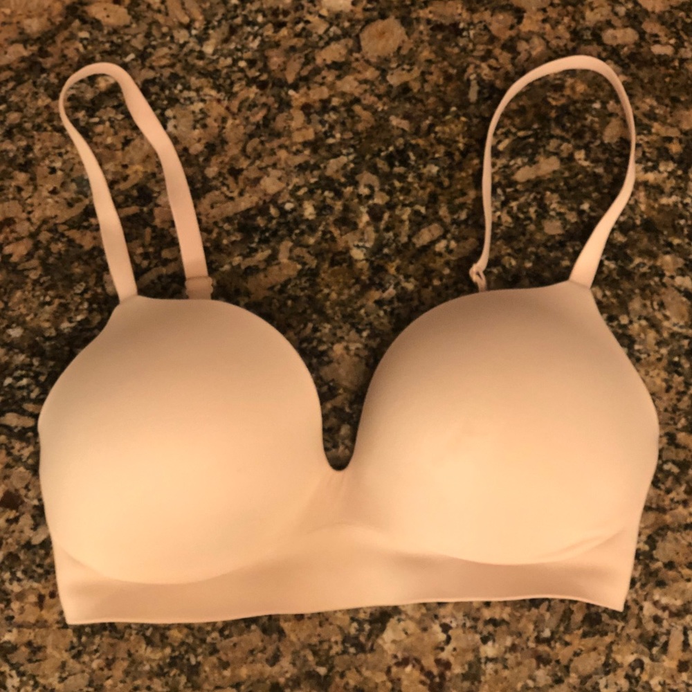 Victoria’s Secret Incredible Wireless PushUp